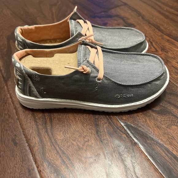 * Hey Dude Women's Wendy BOHO Gray - Picture 1 of 6